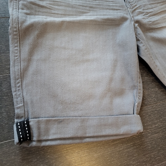 Guess Knoll Flat Front Gris Pierre Short W/Belt - Picture 4 of 9